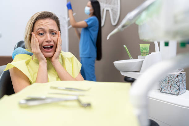Best Emergency Gum Treatment in Berkeley, IL