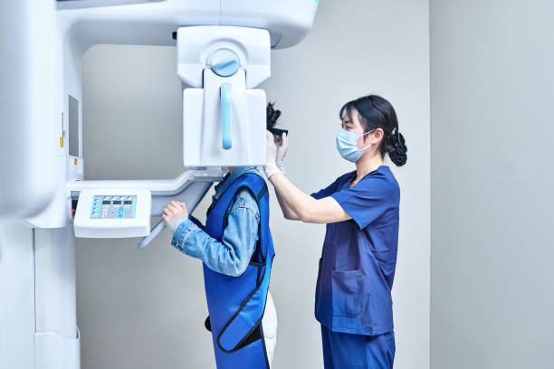Best Emergency Tooth Extraction in Berkeley, IL
